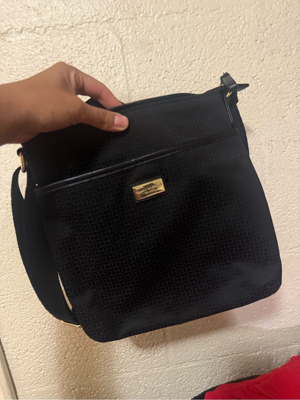 Tommy Hilfiger Crossbody Bag